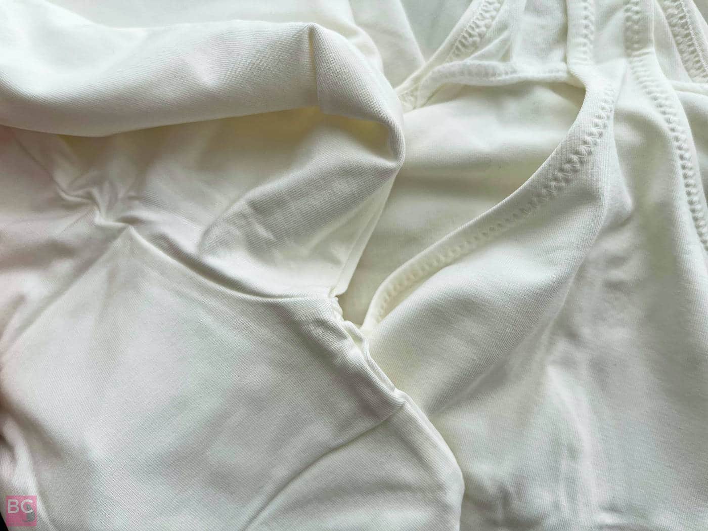 The ALENA Bodysuit Les Lunes ERFAHRUNGEN Details Nähte Verarbeitung Achsel