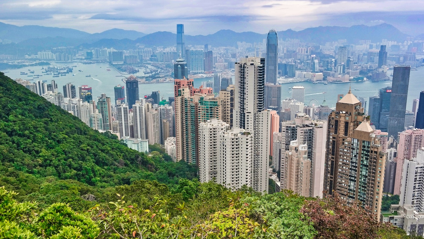 Wolkenkratzer Grün HONG KONG Ava and May Betonkerze Erfahrung Duft Wolkenkratzer Grün HONG KONG Ava and May Betonkerze Erfahrung Duft