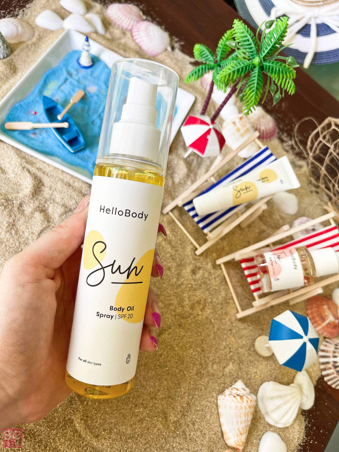 HelloBody SUN Body Spray ERFAHRUNG Test Body Oil LSF 20 Lichtschutzfaktor HelloBody SUN Body Spray ERFAHRUNG Test Body Oil LSF 20 Lichtschutzfaktor