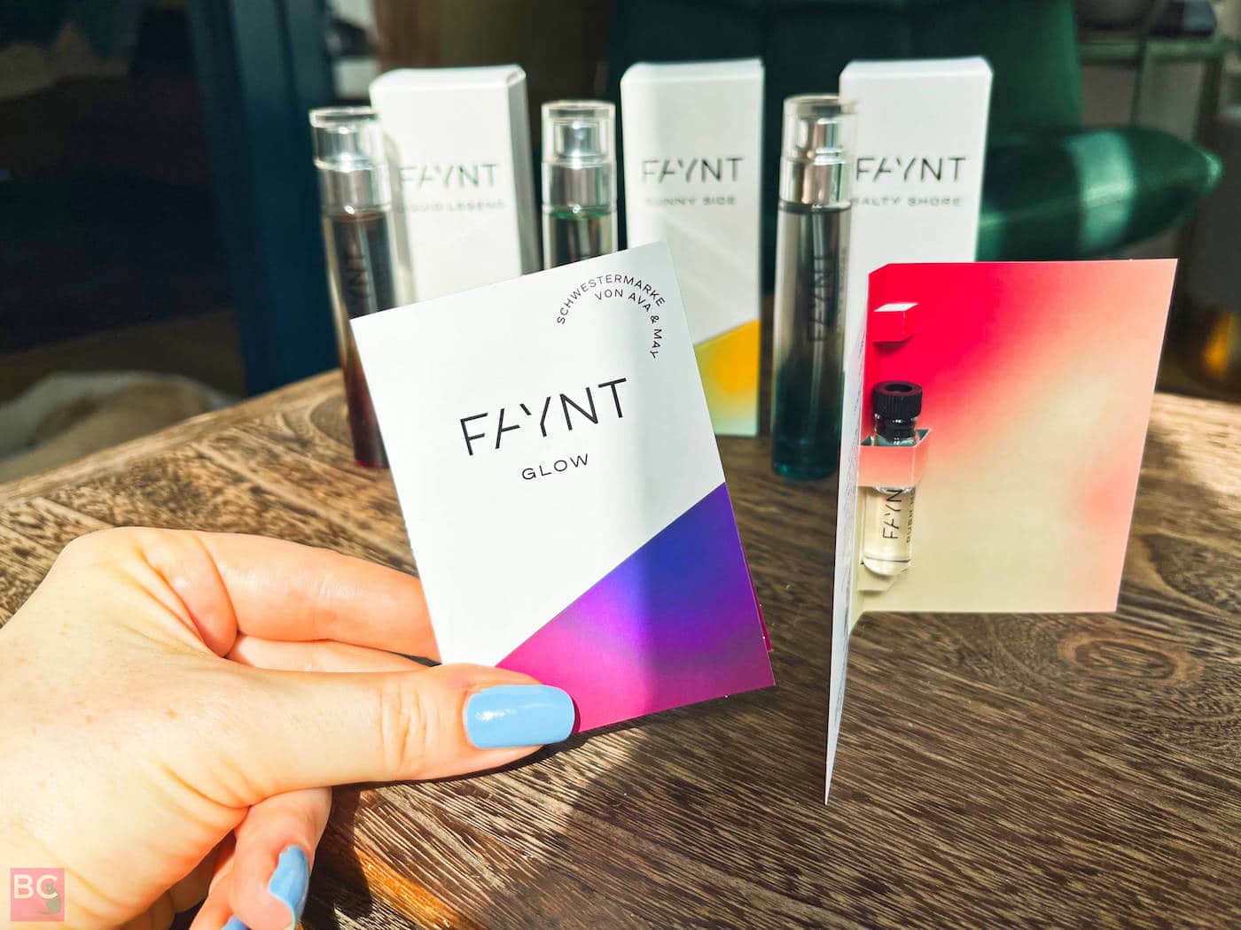 FAYNT Parfüm Glow Probeduft Erfahrungen Probepackung FAYNT Parfüm Glow Probeduft Erfahrungen Probepackung