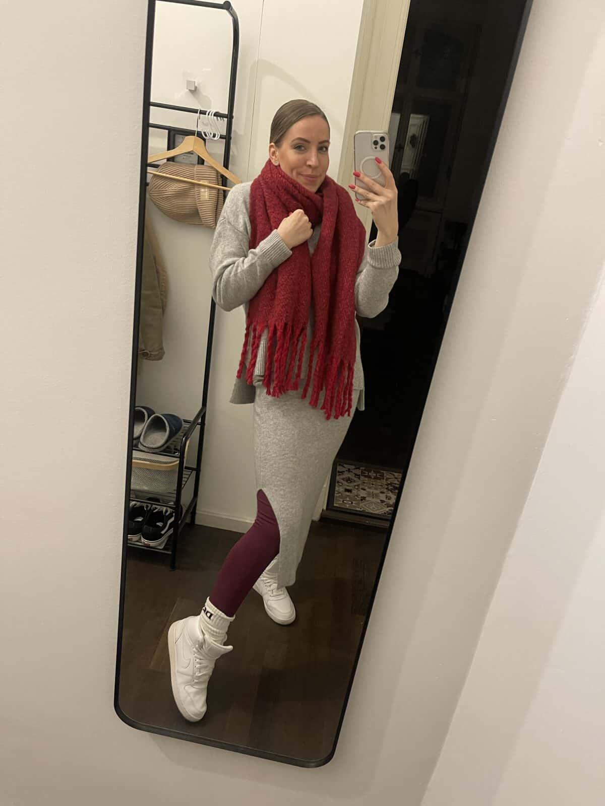 Juules Sweater Almaa Skirt Ella Scarf Schal Miko Leggings Les Lunes Erfahrungen