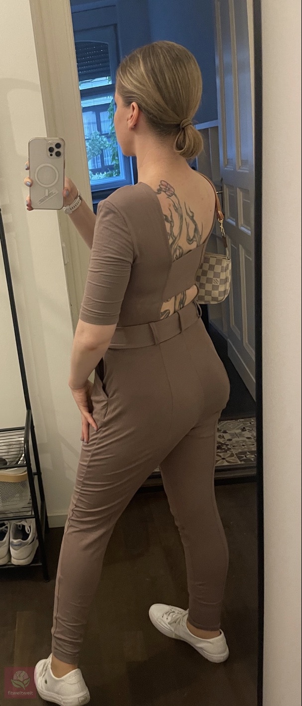 LAYLA JUMPSUIT Les Lunes Erfahrungen Outfits Größe hinten LAYLA JUMPSUIT Les Lunes Erfahrungen Outfits Größe hinten