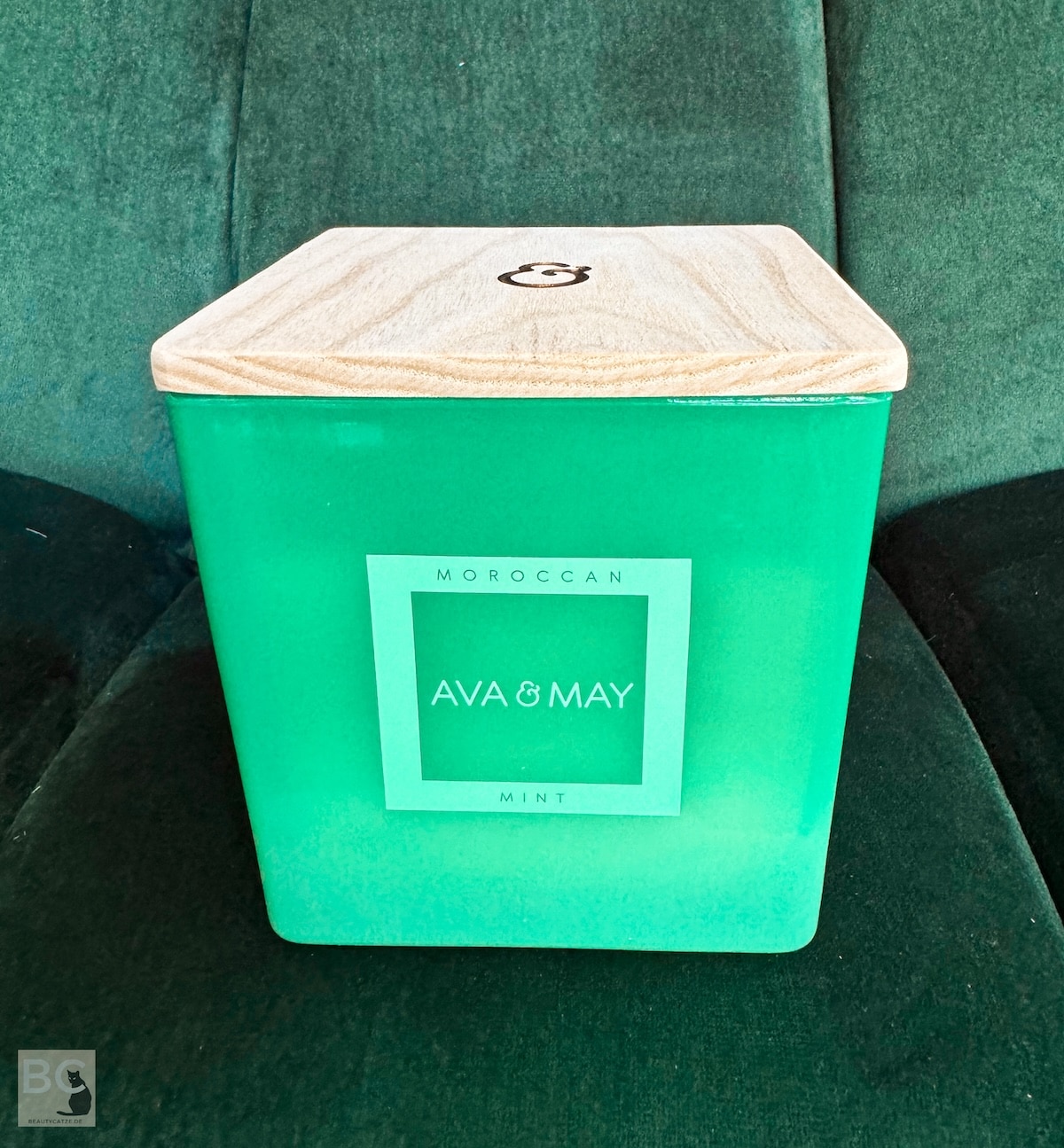 Moroccan Mint von AVA and May. Fruchtige Minze Duftkerze für den Sommer im Produkt Test Moroccan Mint von AVA and May. Fruchtige Minze Duftkerze für den Sommer im Produkt Test