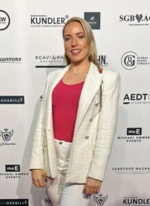Catharina Zeise, Gründerin von beautycatze.de, Verfasserin des Erfahrungsberichtes
