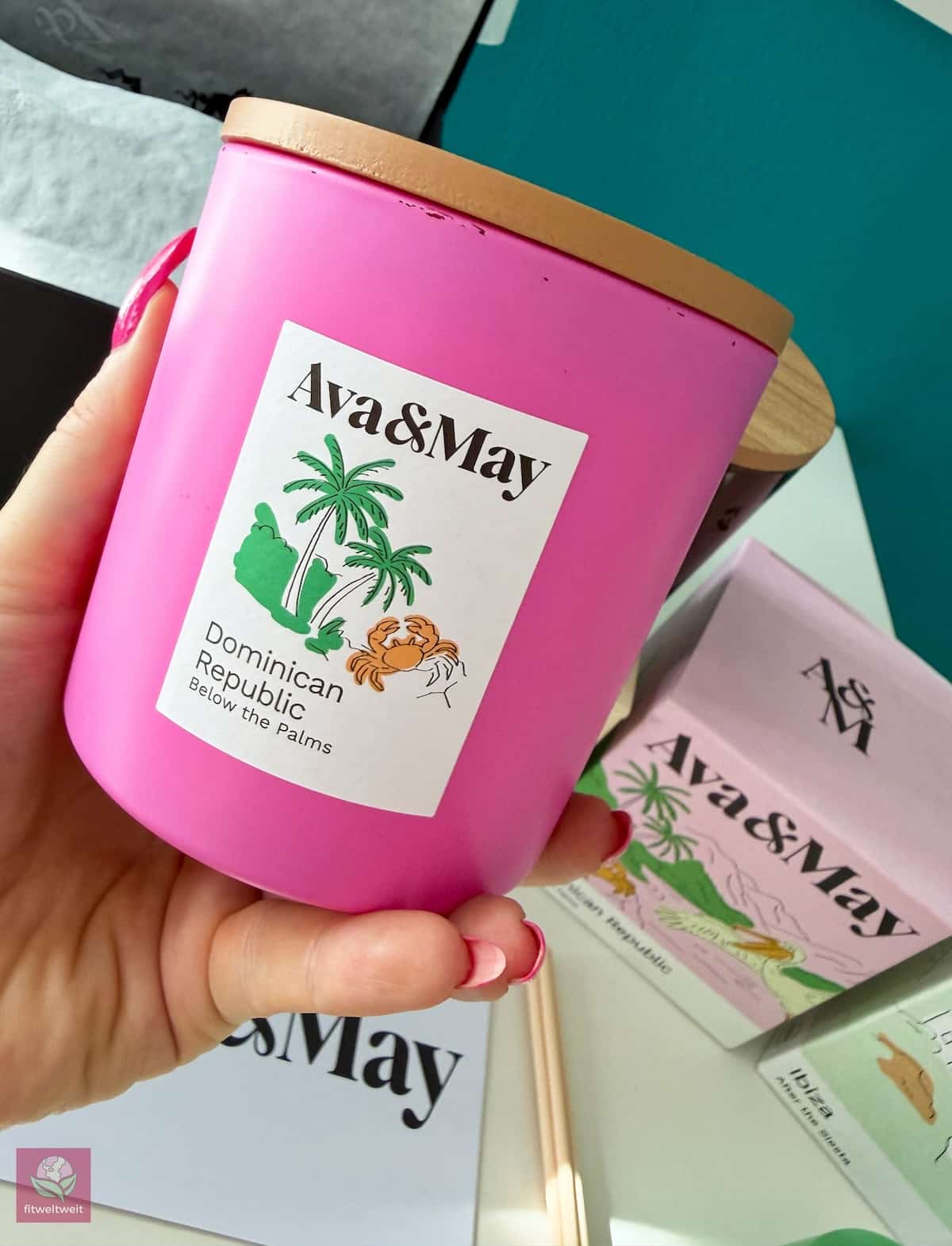 Ava&May Dominican Republic Große Duftkerze Erfahrungen 410g Kerze Duft Kokosnuss, Orchidee Tonkabohne